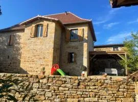 Gîte La Vacale- 2 à 10 personnes