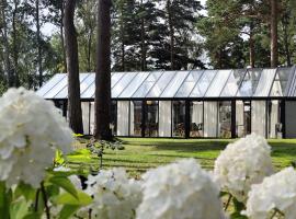 Guest House Saulgriezes, hotel a Nīca
