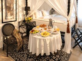 RoofTop Boutique Hotel Adults Only, hotel i Serekunda