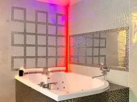 Jacuzzi studios 777