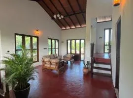 The Red Loft Mihinthale