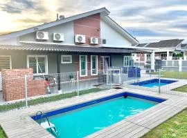 PD Swimming Pool 5 ROOM Homestay