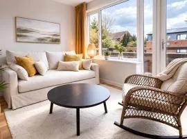 Guest Favorite, 18min to London, Balcony, Parking
