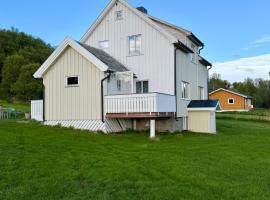 Mikkelsby house by Altafjord, hotel i Alta