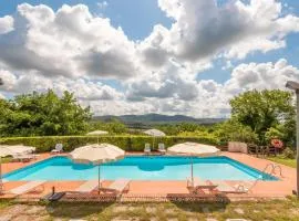 Relax nella jacuzzi in Toscana