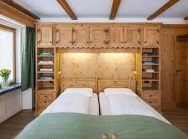 Hotel Alpina