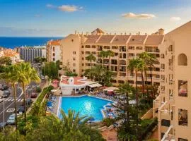 Peaceful & Bright Loft, HEATED POOL, NETFLIX, FREE WIFI & PARKING, TENNIS