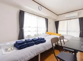Apt 5-min Walk to Matsuyama City Station Up to 4 Guests