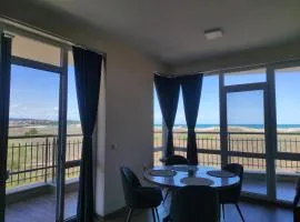 SeaHome Apartment Beachfront Sea View Terrace Quiet Stay Parking