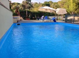 Villa PARADISO, Hotel in Capoliveri