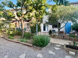 Le colibri bleu, hotel a Argeliers