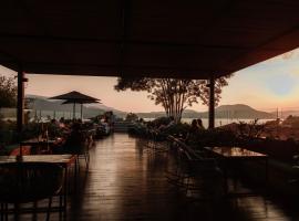 Cinco Rodavento, hotel din Valle de Bravo