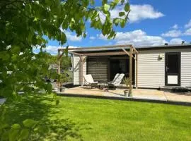 Chalet Amber - heerlijk ruim chalet met omheinde tuin, in het Drents-Friese Wold