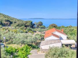 Sobe i apartman Mareta, hotel a Miholašćica