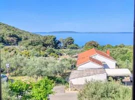 Sobe i apartman Mareta