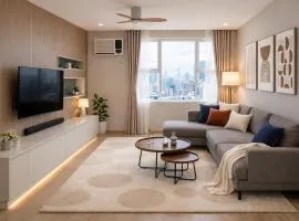 2BR Malate Bayview Mansion high level Seaview 33B