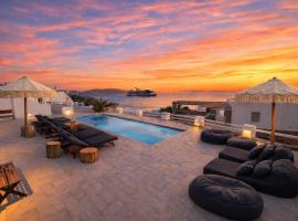 With-inn Mykonos Suites, готель у місті Турлос