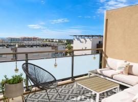 T3 Élegant Dernier Étage, 4****, Climatisation, 4 Pers. - FR-1-472-212, hotel di Sète