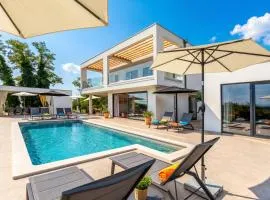 Luxury Villa Sonia With Wellness & Gym