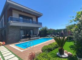 Melisa Luxury Villa, Hotel in Dosemealti