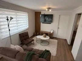 La Casita Dreams Space for 3 cars 2 bathrooms