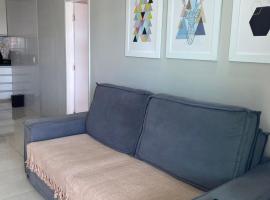 Casa em Candeias, Jaboatão - Wi-Fi Rápido e Ar Cond โรงแรมในเฮซิเฟ