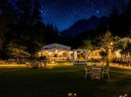 White Palace Hotel Swat