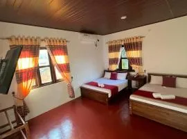 The Red Loft Mihinthale