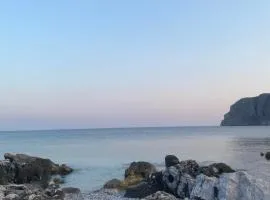 Mani Spot by the Sea