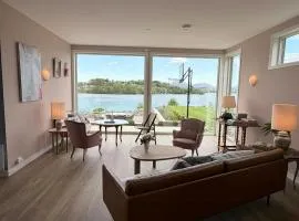 Modern Seaside House By The Shore In Sunnmøre