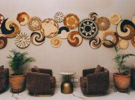 Hemingway's Hotel, hotel a Entebbe