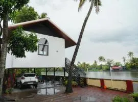 Bethlehem Riverside Cottage
