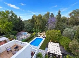 Villa Small Paradise private pool, jacuzzi, BBQ, complete privacy