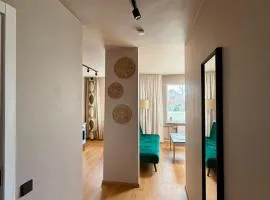 Black & Sand Studio
