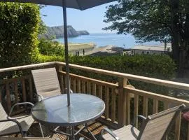 280 Caldey View, Lydstep Beach, Tenby