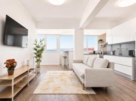 Vista Tejo - River View Apartment by Domar Living, ξενοδοχείο σε Almada