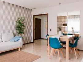 Lourença Stays - Vila Beach Apartment 1