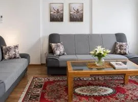 Rose Apartment