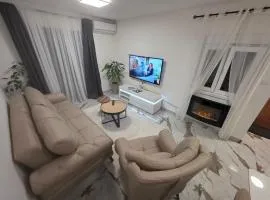 Apartmani Komatina Ðenovići 1