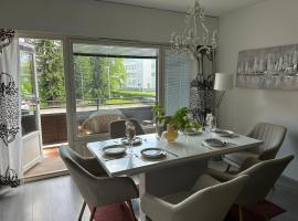 Large apartment in the centre of Jyväskylä with private swimming pool and sauna, hotel a Jyväskylä