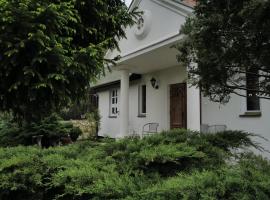 Dworek Drawa, hotel u gradu 'Drezdenko'