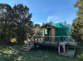 Glamping Río Maullín, hotel i Alerce