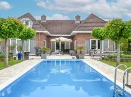 Gastehuis Madiba met privé zwembad en jacuzzi