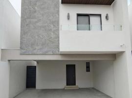 Casa Familiar de 3 habitaciones en Guadalupe BBVA FIFA, hotelli kohteessa Monterrey