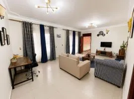 The Abode Apartments Lake view & Breakfast Suite Near Beach