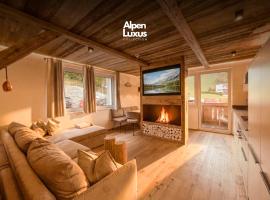 OLDWOOD CHALET - Design Chalet & Balcony, hotel di Fügen