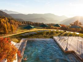 Der Zirmerhof, hotel poblíž významného místa Doladizza, Redagno