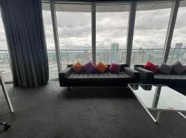 Great view city centre 2 bed apartment
