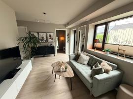 Quiet and Modern Apartment with parking - Close to Stavanger, hotel en Sandnes