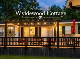 2 BR Cottage with Lake View at Sherkston Resort, Sleep 6